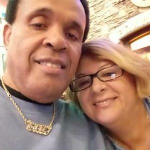 Meet your Posher, Earl